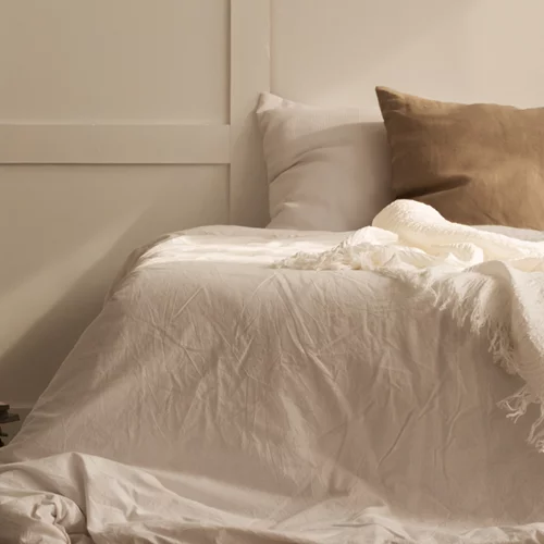 Decor Hacks | Πώς θα κάνεις το υπνοδωμάτιό σου να μοιάζει μεγαλύτερο σύμφωνα με το TikTok