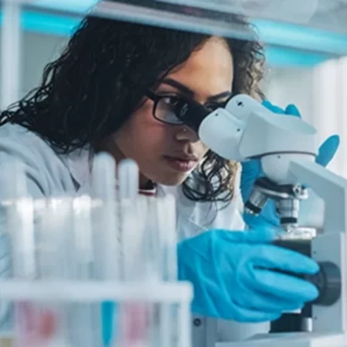 Εξαπλώνεται η ευλογιά των πιθήκων | Κρούσματα σε Βρετανία, Ισπανία, Πορτογαλία - Στις σεξουαλικές επαφές ψάχνουν τις αιτίες