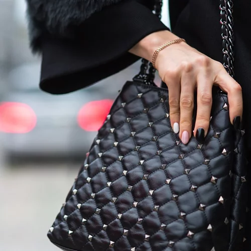 Το πιο κομψό σχήμα στα νύχια από τώρα μέχρι το τέλος του χειμώνα