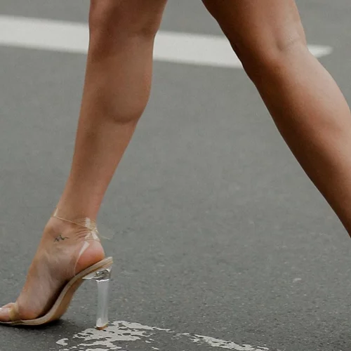 Πεντικιούρ | Τα 5 χρώματα που δεν θα φύγουν ποτέ από τη μόδα