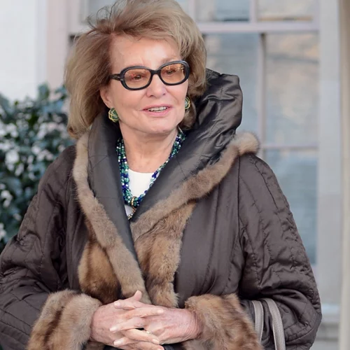 Έφυγε από τη ζωή η θρυλική δημοσιογράφος Barbara Walters