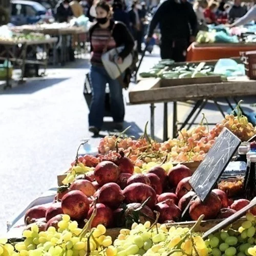 Κανονικά λειτουργούν οι λαϊκές αγορές - Ξεκίνησε και η εφαρμογή των POS
