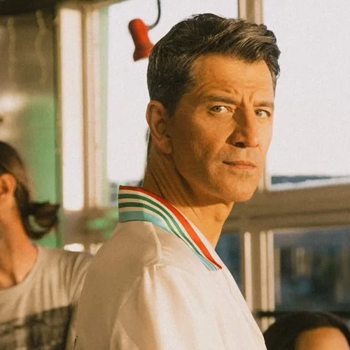 Αγροτικές εργασίες για τον Σάκη Ρουβά | Μια ματιά στο κτήμα στον Νέο Βουτζά