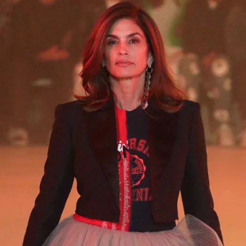 Super Reunion | Η Naomi Campbell, η Cindy Crawford και η Helena Christensen ξανά μαζί στην πασαρέλα