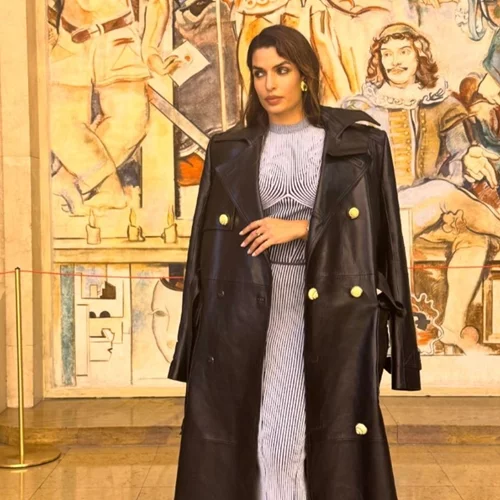 Ξέχνα τα skinny παντελόνια | Η Τόνια Σωτηροπούλου φόρεσε την top τάση της μόδας στα τζιν