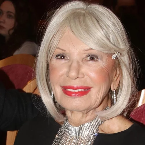 54 χρόνια πριν | Ρίκα Διαλυνά και Γιάννης Βόγλης ποζάρουν ως μοντέλα