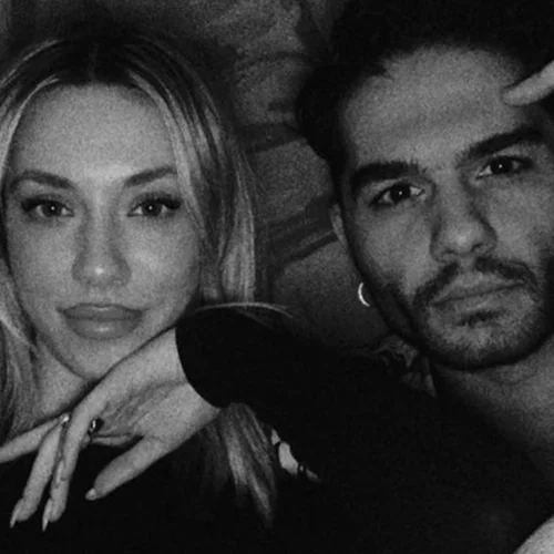 Τα τρυφερά στιγμιότυπα του Χρήστου Μάστορα & της Γαρυφαλλιάς Καληφώνη στη συναυλία των Coldplay