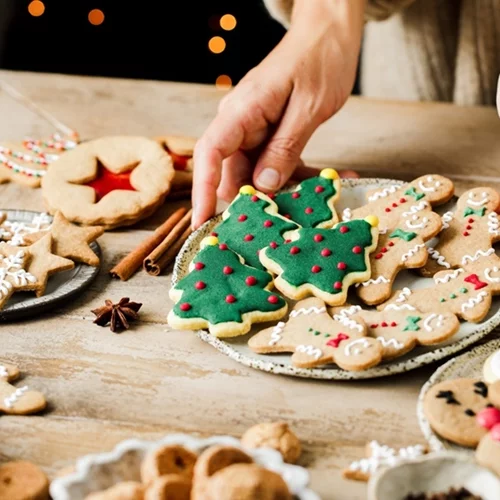 Εορτολόγιο | Ποιος γιορτάζει σήμερα, 1 Δεκεμβρίου
