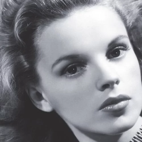 H Judy Garland είχε πέσει θύμα σεξουαλικής παρενόχλησης σε σκηνή πασίγνωστης ταινίας
