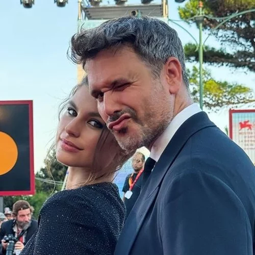 Ο Μιχάλης Λεβεντογιάννης "ανέβασε" την πιο όμορφη φωτογραφία της Βίκυς Καγιά