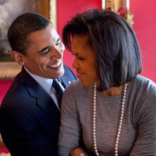 "10 χρόνια δεν μπορούσα να τον αντέξω" | Ο Barack Obama απαντά στις δηλώσεις της συζύγου του, Michelle