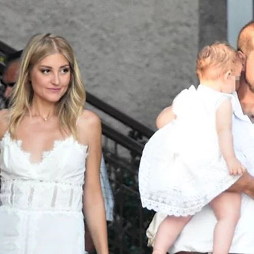 Γαβριήλ Σακελλαρίδης | Τα κοινά γενέθλια με την κόρη του σε εστιατόριο - Η φωτογραφία της Ράνιας Τζίμα