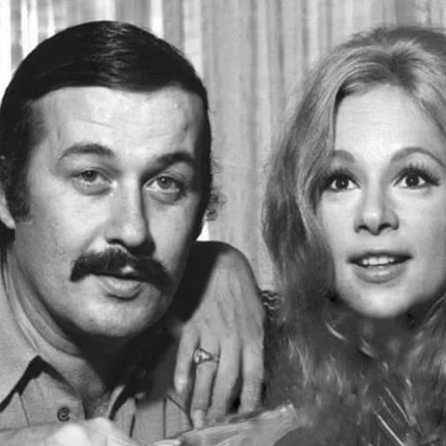 Αλίκη Βουγιουκλάκη | Η άγνωστη συνέντευξη μετά το επίπονο διαζύγιο της με τον Παπαμιχαήλ