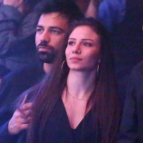 Ο Αντρέας Γεωργίου μας συστήνει την πεθερά του