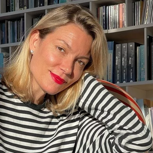 Οικογενειακές διακοπές για τη Βίκυ Καγιά | Οι εντυπωσιακές εικόνες από το πολυτελές resort στα Χανιά