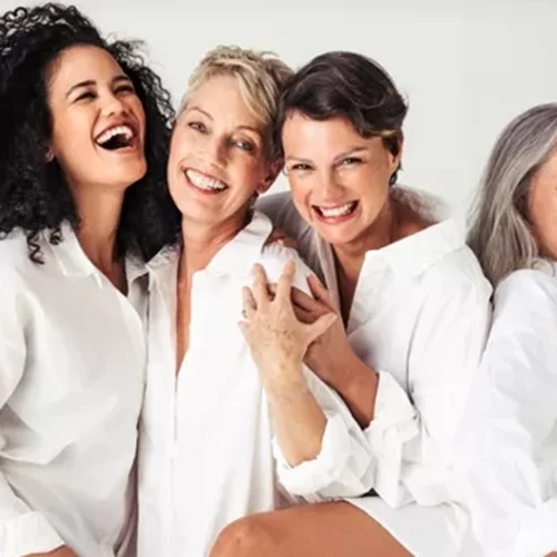 Μεγαλώνουμε με υγεία | Τι αλλάζει στο σώμα μας μετά τα 50;