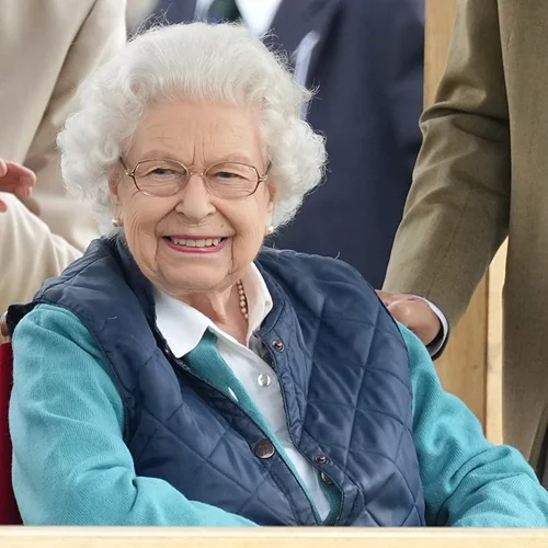 Βασίλισσα Ελισάβετ | Γιατί ζήτησε από τον William να μην ξαναμπεί σε ελικόπτερο