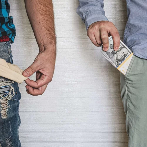 Γιατί οι πλούσιοι Αμερικανοί ζουν λιγότερο και από φτωχούς Ευρωπαίους