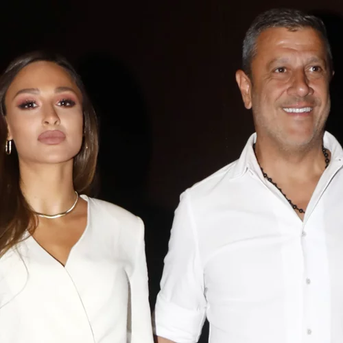 Ναυσικά Παναγιωτακοπούλου - Κώστας Πηλαδάκης | Αυτή είναι η γυναίκα που θα τους παντρέψει