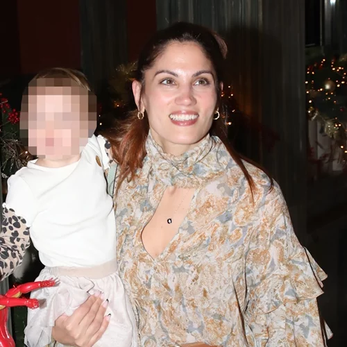 Μαίρη Συνατσάκη | Μάς δείχνει πόσο μεγάλωσε η Ολίβια και αποκαλύπτει ποιος κάνει το styling του παιδιού