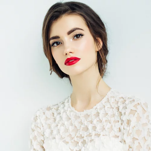 Πώς να βαφτώ του Αγίου Βαλεντίνου; | 10 ιδέες μακιγιάζ για άκρως θηλυκό look