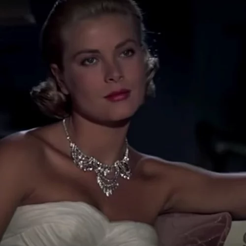 H "φτωχή" πριγκίπισσα Grace Kelly |  Όταν έφυγε από εγκεφαλικό στα 52 χρόνια της είχε ελάχιστα χρήματα