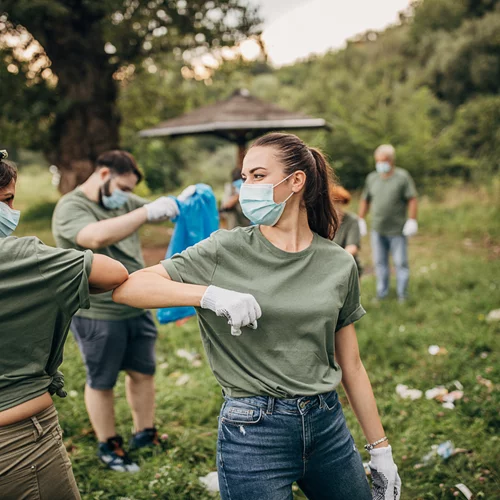 Κορονοϊός | Ανησυχία από την αύξηση των νοσηλειών - Στα νοσοκομεία 18αρηδες και 20αρηδες