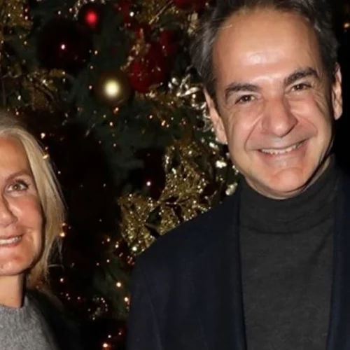 Κυριάκος και Μαρέβα Μητσοτάκη | Νυχτερινή έξοδος για δύο - Chic η σύζυγός του πρωθυπουργού