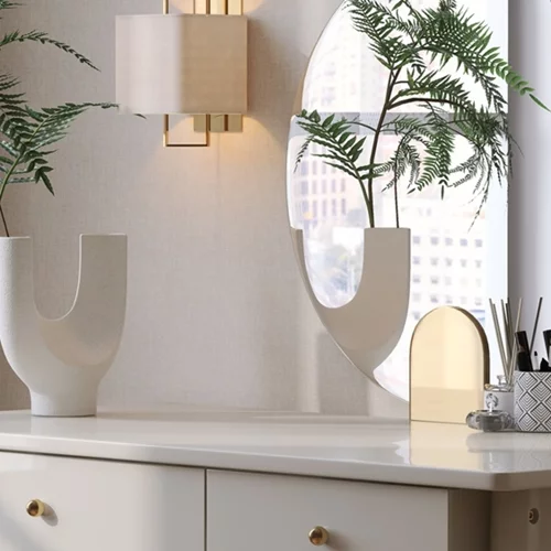 Ο καθρέφτης με το ακανόνιστο σχήμα από το Jysk που έχει γίνει viral | Ταιριάζει σε κάθε δωμάτιο