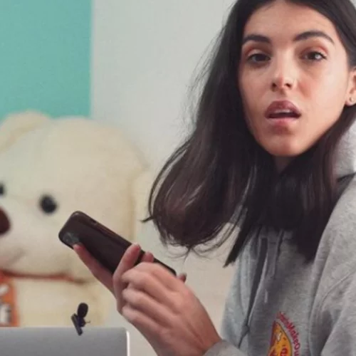 Άννα Μαρία Βέλλη | Δες πώς έχει διακοσμήσει το σπίτι της η πρώην παίκτρια του Survivor