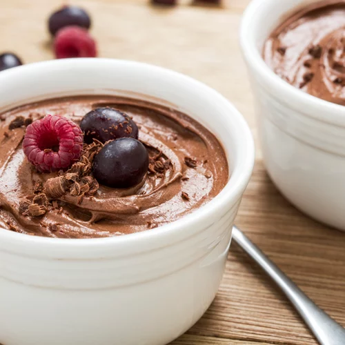 Το νόστιμο επιδόρπιο των 4 υλικών που σε βοηθάει να κοιμηθείς γρηγορότερα