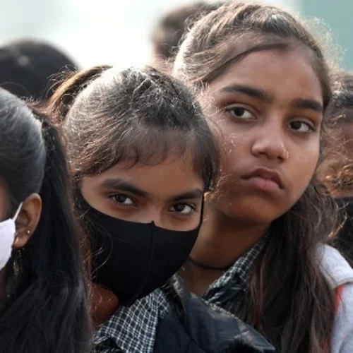 UNICEF | Το μέλλον των παιδιών του 2050 "κινδυνεύει"