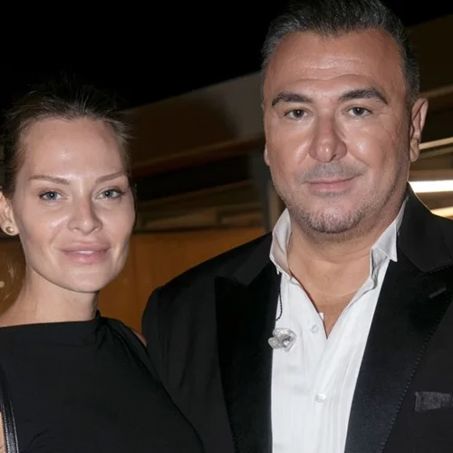 Η φωτογραφία της Υβόννης Μπόσνιακ με δάκρυα στα μάτια: "Εσύ μοναδική μου..."