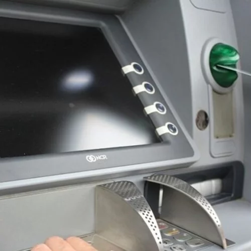 Μπαράζ πληρωμών από σήμερα - Αναλυτικά όλες οι καταβολές που θα γίνουν έως τα Χριστούγεννα