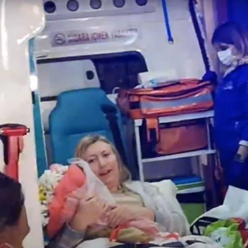 Θεσσαλονίκη: Χειρουργήθηκε η 39χρονη που τραυματίστηκε στην Κωνσταντινούπολη - Τηλεφώνημα Μητσοτάκη [εικόνες - βίντεο]