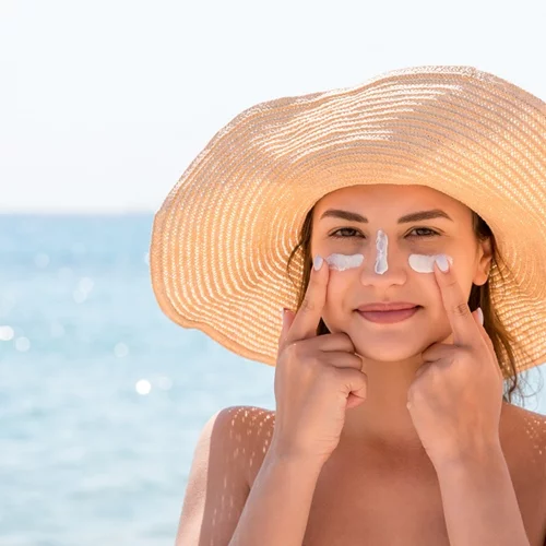 Αυτά τα αντηλιακά δεν προστατεύουν μόνο την επιδερμίδα σου, αλλά και το περιβάλλον