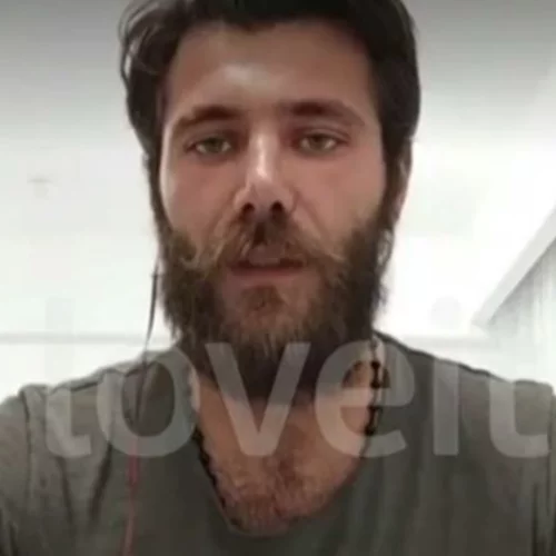 Survivor| Τα πυρά του Νίκου Μπάρτζη στον Σάκη Κατσούλη "Εκτός κάμερας με έβριζε, παίζει θέατρο"