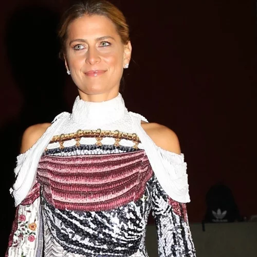 Τατιάνα Μπλάτνικ | Η άκρως καλοκαιρινή εμφάνιση με κιμονό