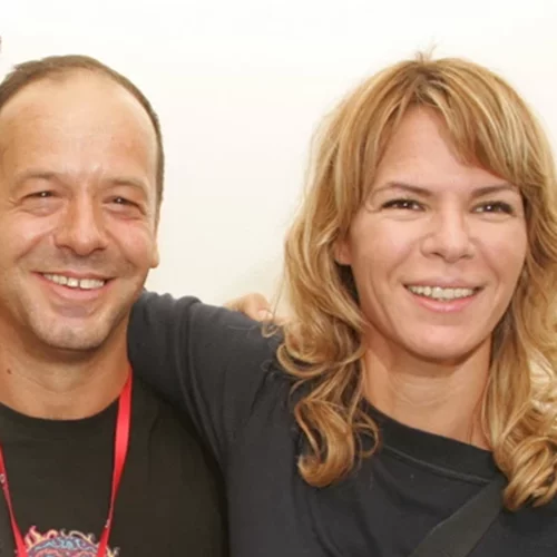 Σπάνια δημόσια εμφάνιση για την Ελενα Κατραβά - Πώς είναι σήμερα [εικόνες]