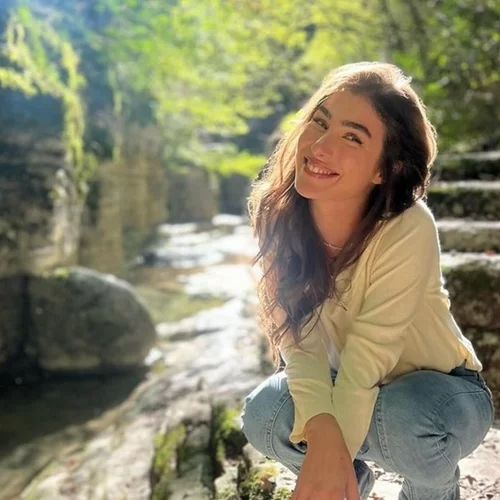 Χρύσα Μιχαλοπούλου | Στα Τζουμέρκα με σέξι ποδηλατικό κολάν