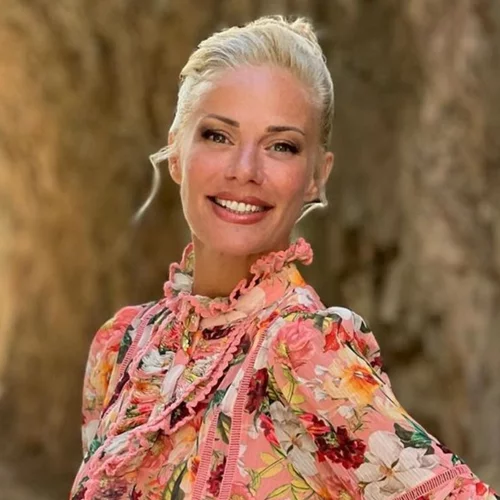 Τα 3 παντελόνια που δεν πρέπει να λείπουν από καμία φθινοπωρινή γκαρνταρόμπα σύμφωνα με τη Ζέτα Μακρυπούλια