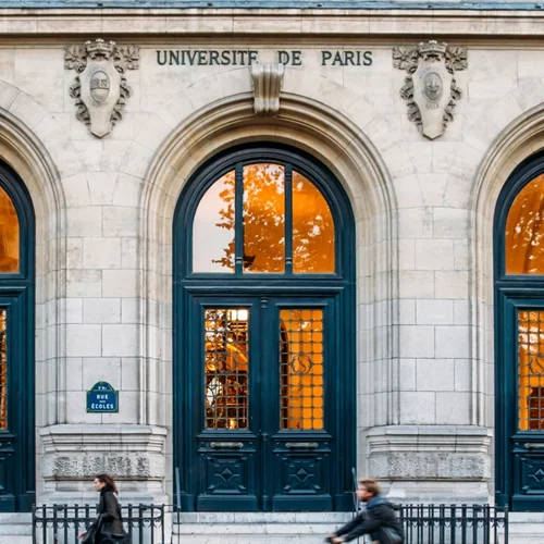 Μεγάλη εκδήλωση για τον Κωνσταντίνο Καβάφη στη Σορβόννη