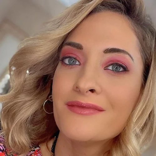 "Η γυμναστική το καλοκαίρι είναι παράνοια" | Η προπόνηση της Ναταλίας Αργυράκη υπό τους ήχους της  Άννας Βίσση