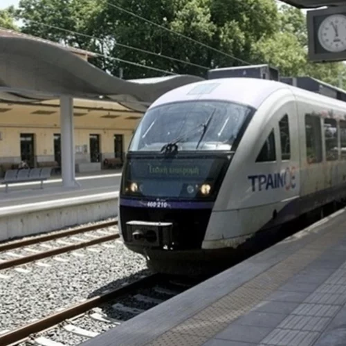 Καθυστέρηση 119 λεπτών | Ακινητοποιήθηκε αμαξοστοιχία με 230 επιβάτες στο δρομολόγιο Αθήνα-Θεσσαλονίκη