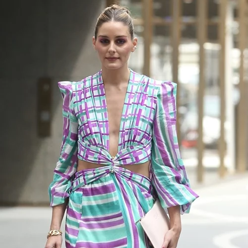 10 κομμάτια που αξίζει να αποκτήσεις στις εκπτώσεις και θα φοράς όλο το καλοκαίρι