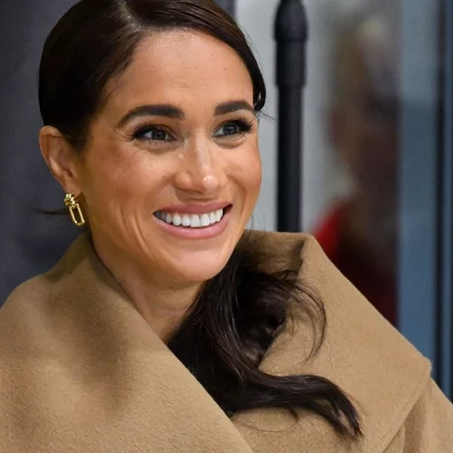 Η Meghan Markle σε ηλικία 18 ετών | Μία άλλη  σπάνια λήψη από τα χρόνια του Λυκείου