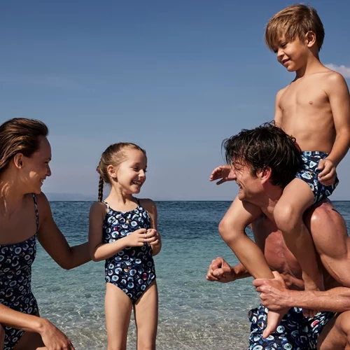 Vilebrequin x Greece | Η καλοκαιρινή συλλογή που είναι εμπνευσμένη από την Ελλάδα