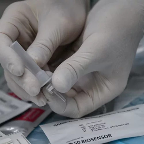 Δύο δωρεάν self test για όλους στις γιορτές - Μητσοτάκης | Θα ήταν άδικο το rapid test στους εμβολιασμένους