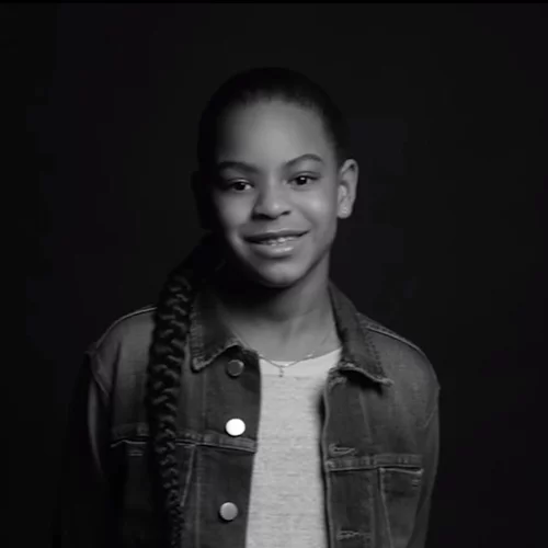 Η 9χρονη Blue Ivy ραπάρει εξίσου καλά με τον μπαμπά της, Jay-Z (βίντεο)