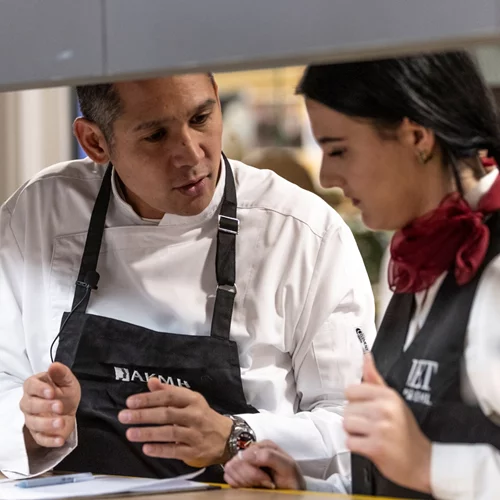 Αντιμετωπίζοντας τις τροφικές αλλεργίες στο εστιατόριο | Έna pop-up Restaurant Project με τον Σωτήρη Κοντιζά